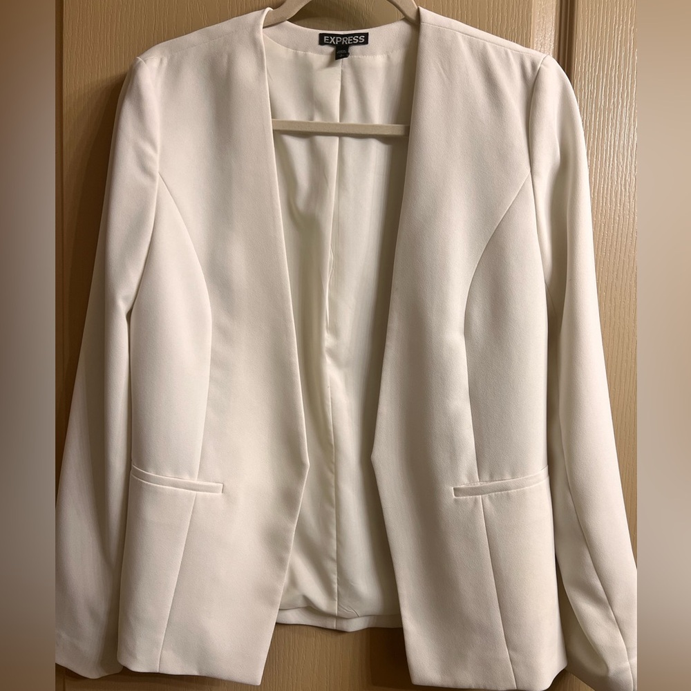 Express off white blazer size medium